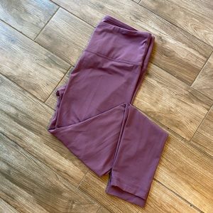 2/$30 Yogalicious Leggings